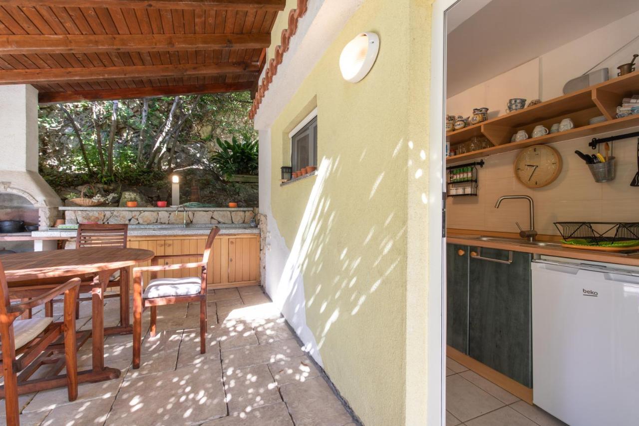 Apartment Portapisana Just 50M From The Beach Krk Town Exterior foto