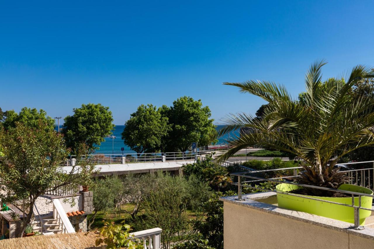 Apartment Portapisana Just 50M From The Beach Krk Town Exterior foto